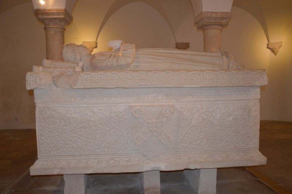 Cripta e Túmulo do IV Conde de Ourém - Junta Freguesia Nª Sª das  Misericórdias